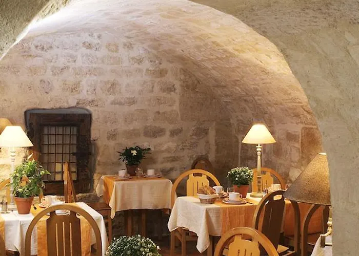 France Louvre 3*