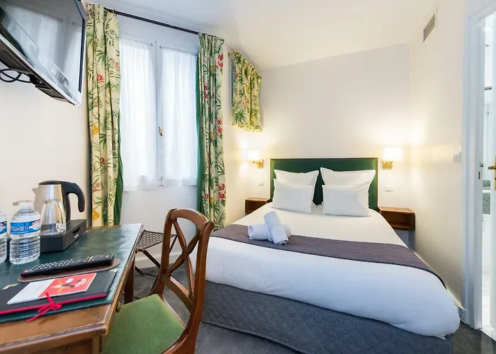France Louvre Hotell