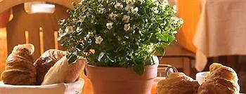 France Louvre 3* Paris