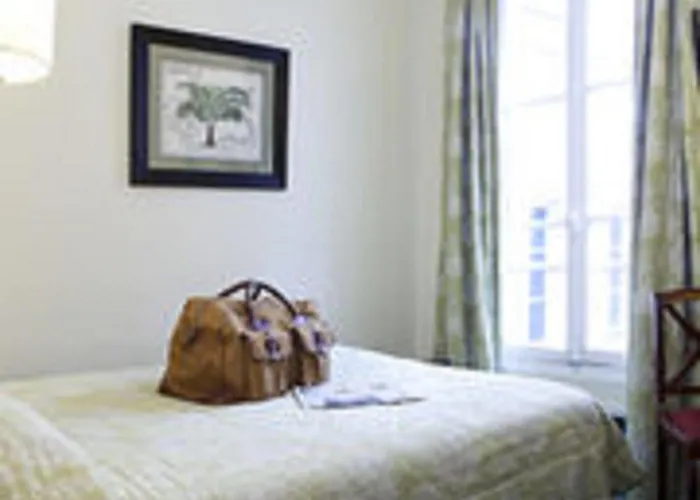 France Louvre Hotel Paris