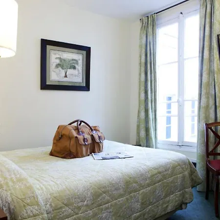 France Louvre מלון 3*