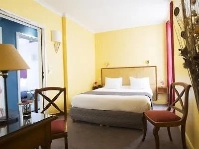 France Louvre Hotel Paris