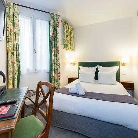 France Louvre Hotel
